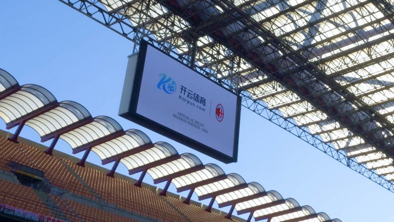 更展示了他